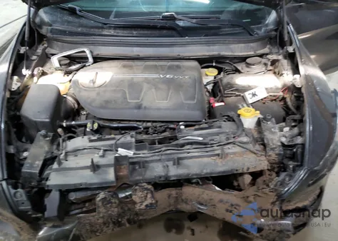 2016 Jeep Cherokee Limited из США, поврежденный, VIN 1C4PJMDS9GW176115